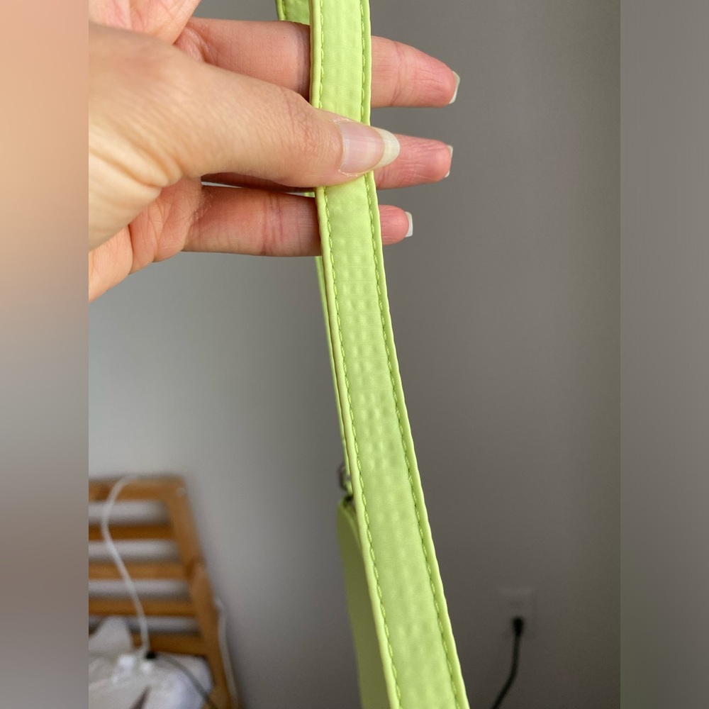 Slim 90s Minimalist Shoulder Bag Handbag Pistachio Lime Light Green - Picture 9 of 12